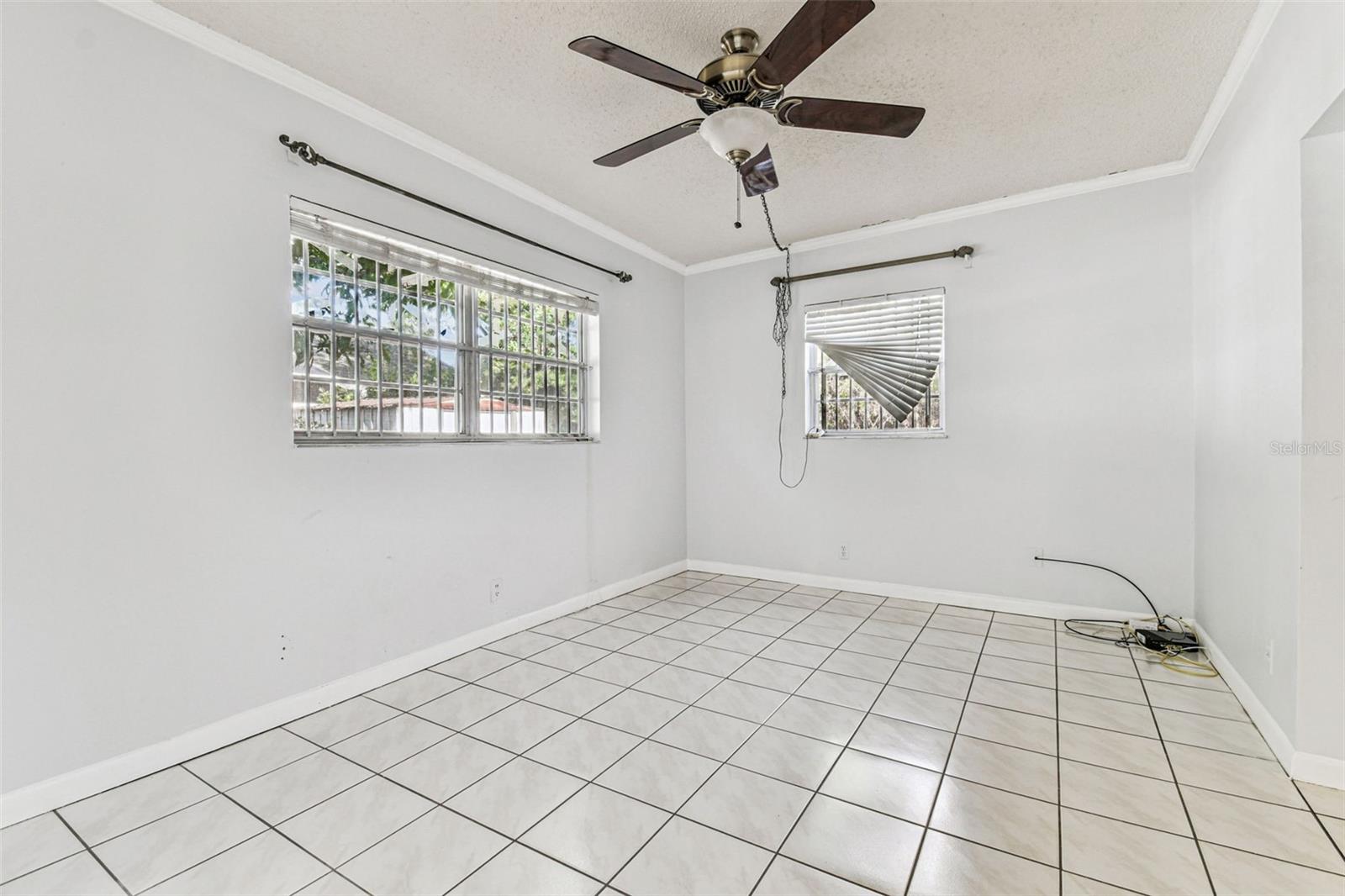 GROVEWOOD COURT - Residential