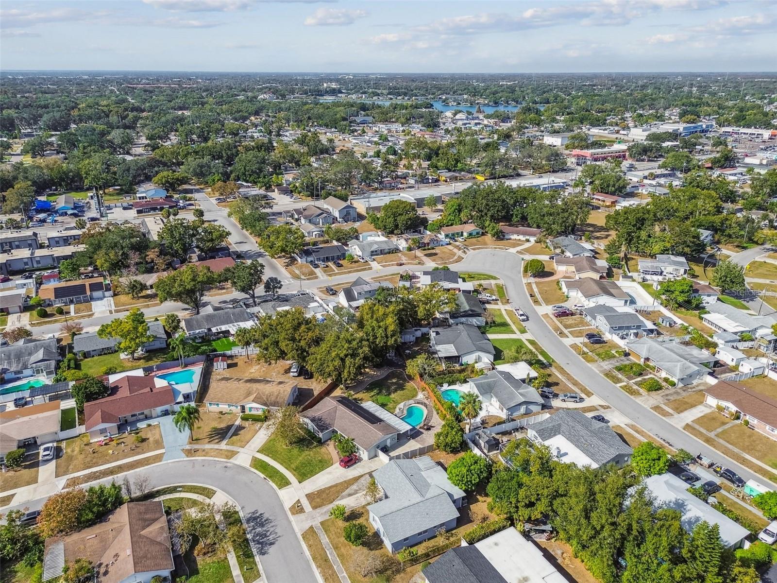 GROVEWOOD COURT - Residential