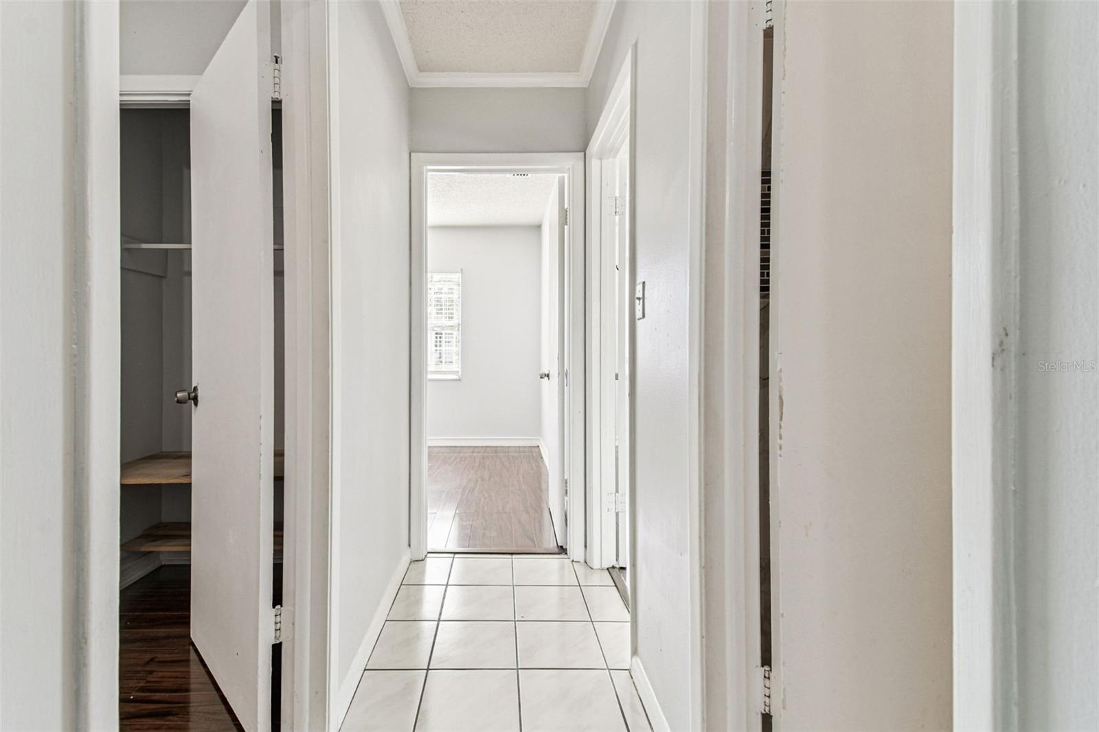 GROVEWOOD COURT - Residential