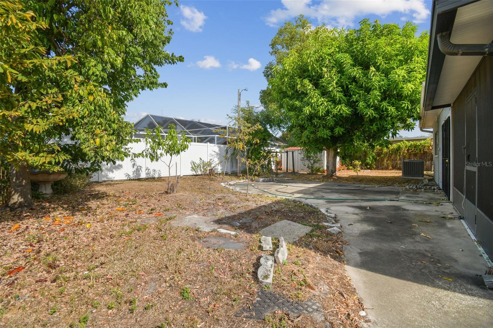 GROVEWOOD COURT - Residential