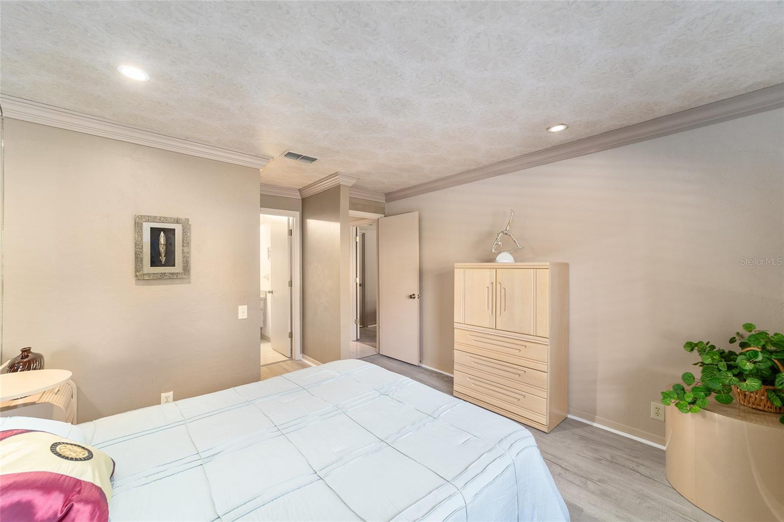 THE GLEN - Residential