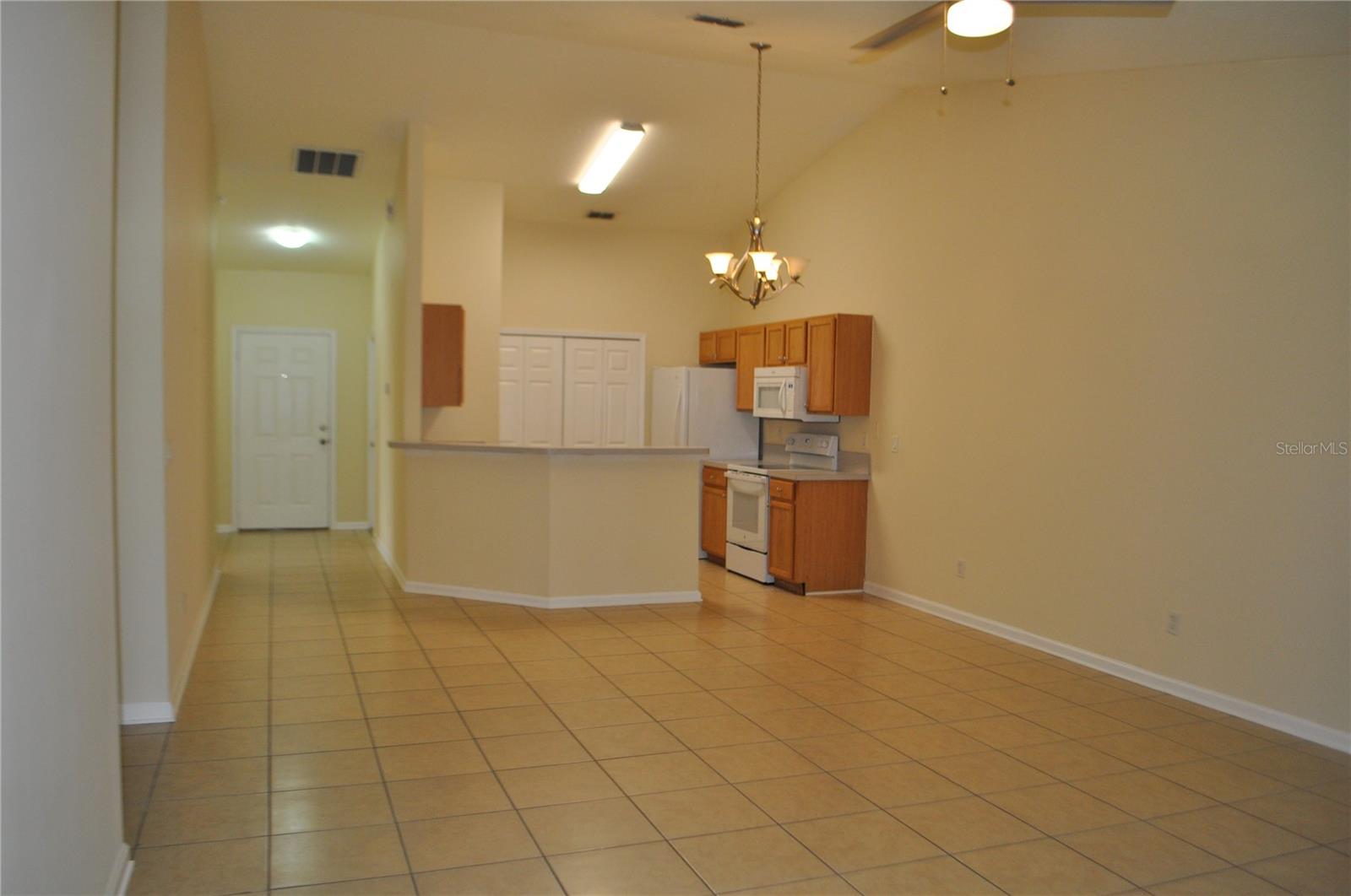 PALM COAST SEC 32 - Residential Lease