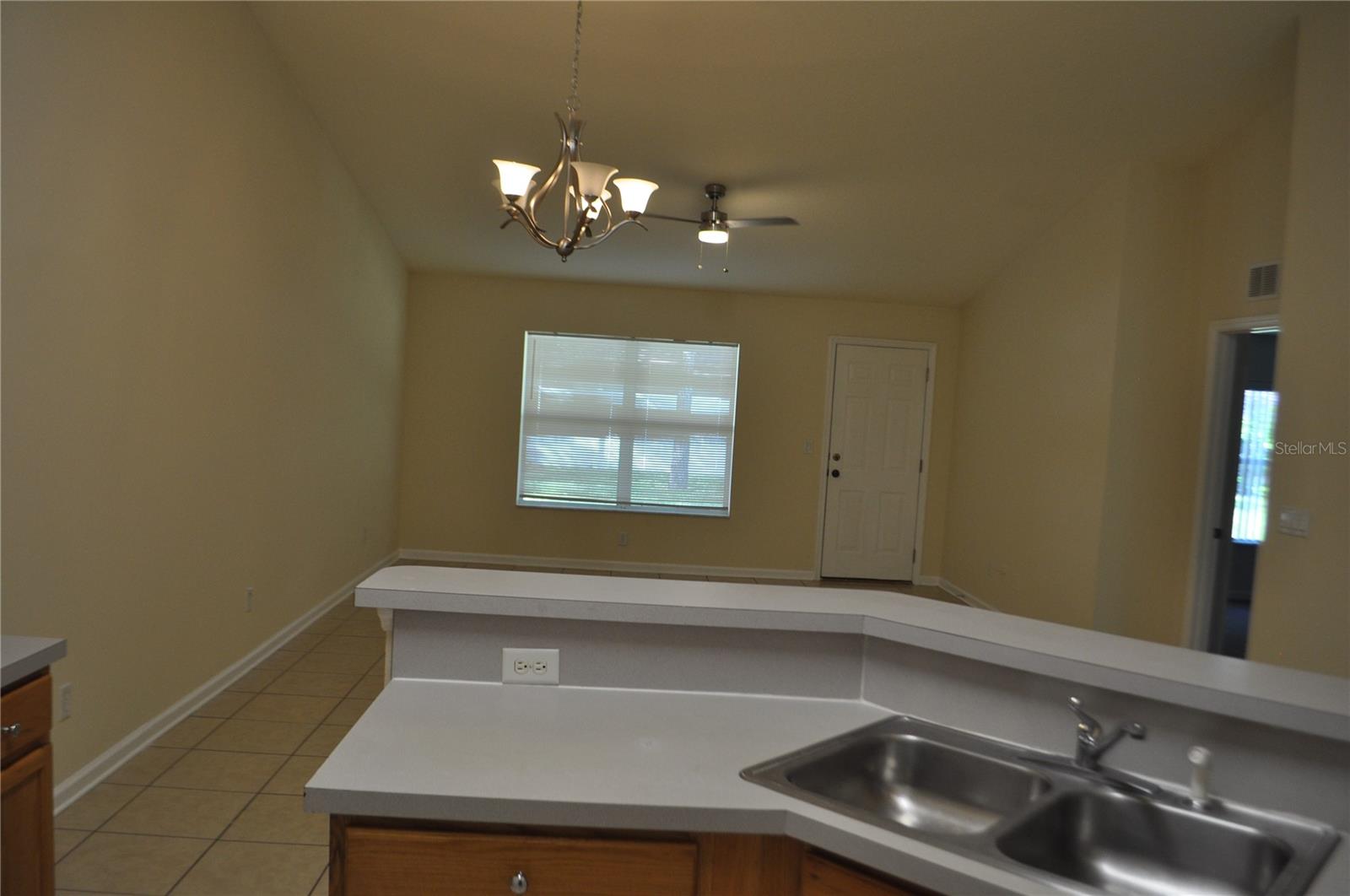 PALM COAST SEC 32 - Residential Lease