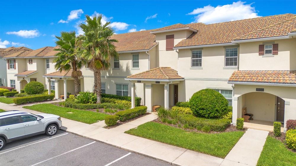 1552 PLUNKER DRIVE