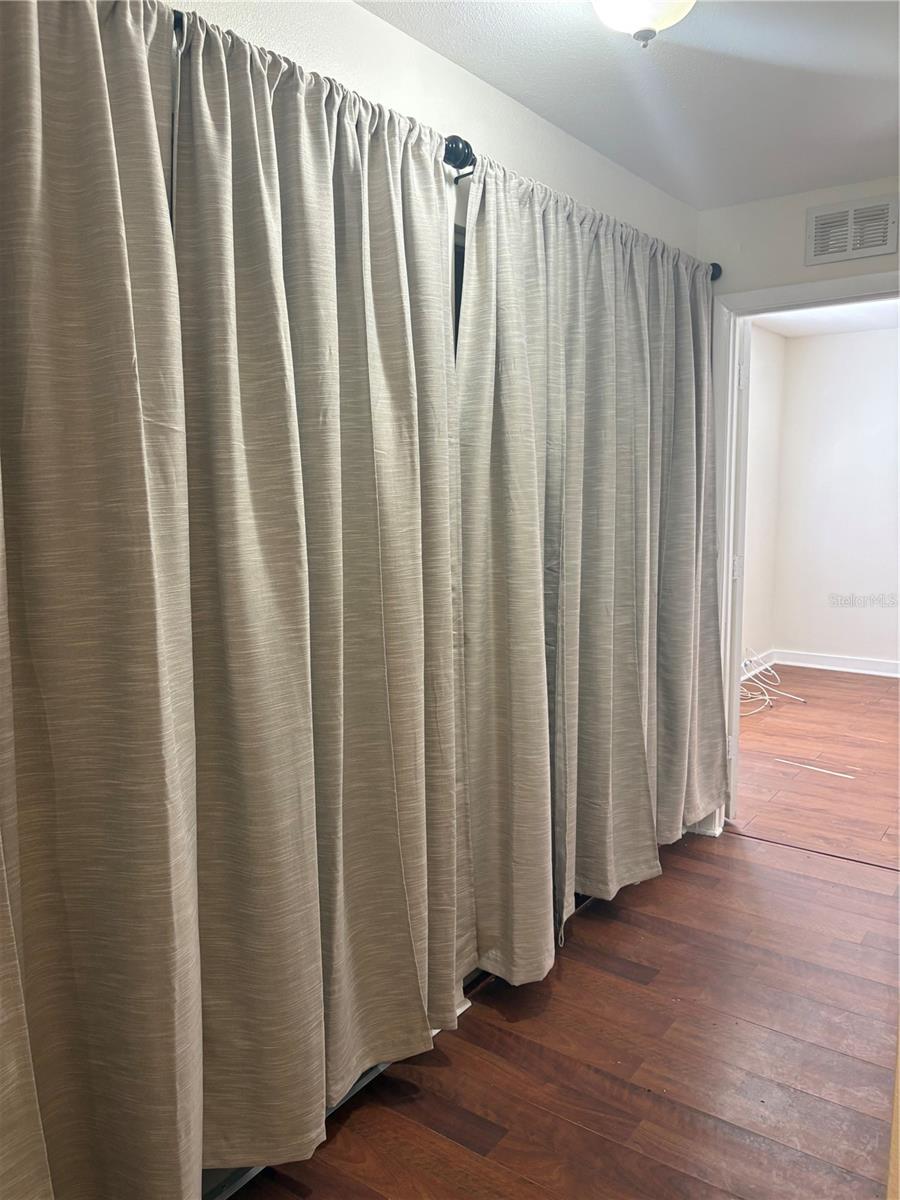 GREEN ACRES - Residential Lease