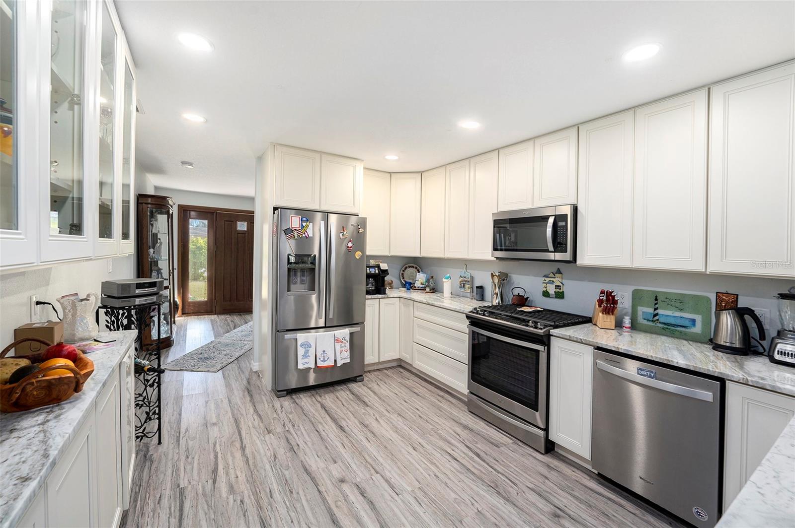 BOULEVARD PINES - Residential