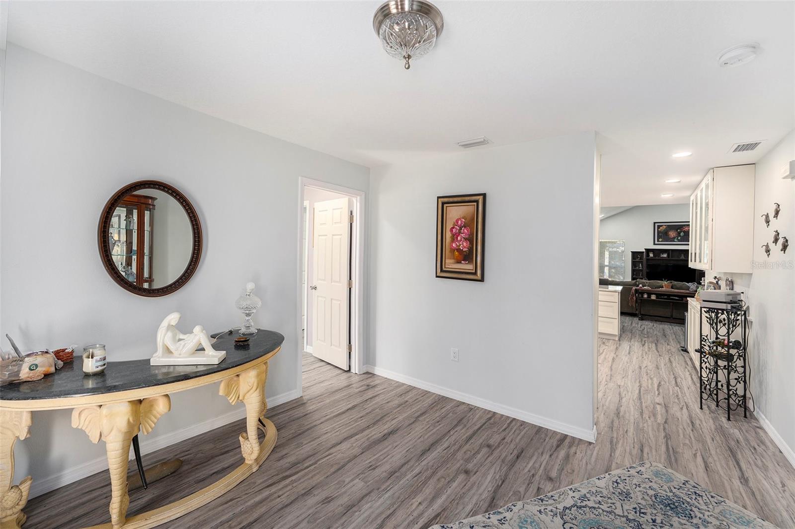 BOULEVARD PINES - Residential