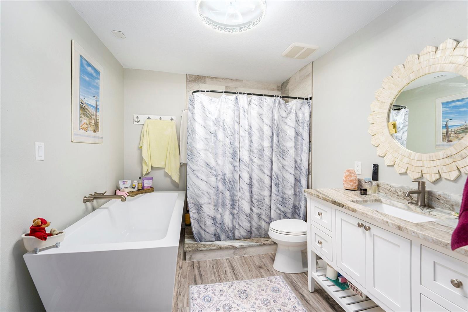 BOULEVARD PINES - Residential