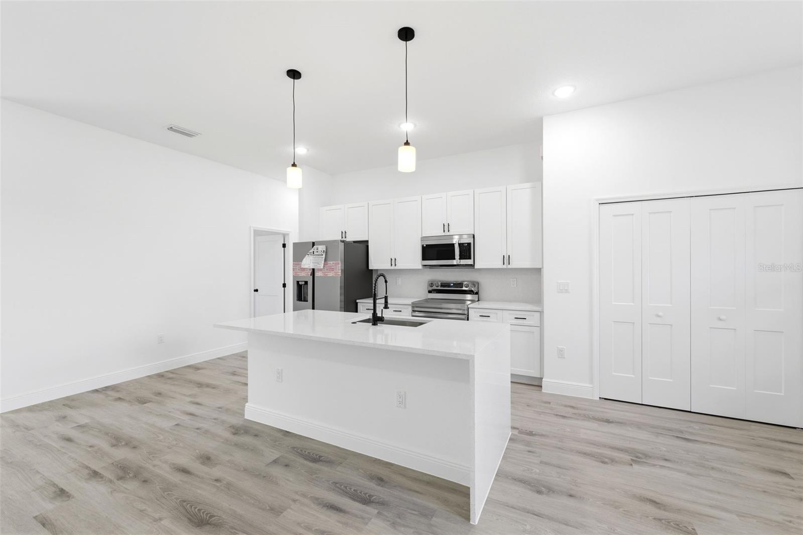 MARION OAKS UN 05 - Residential