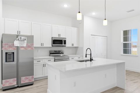 Tiny photo for 4510 SW 155th Street, Ocala, FL 34473 (MLS # O6394796)