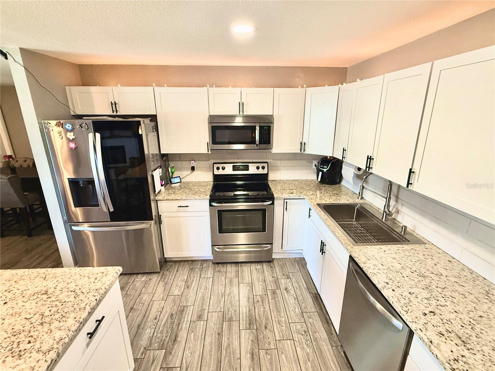 WINDSOR PARK FIRST UNIT - Residential