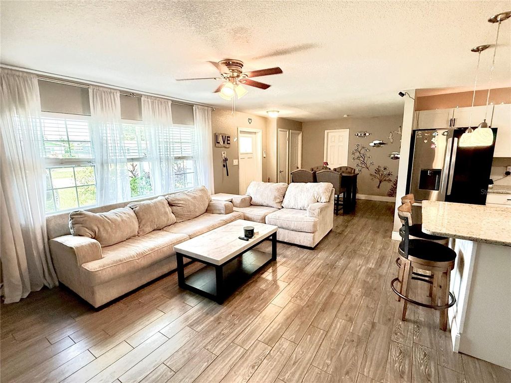 Photo of 2815 Southern Parkway W, Bradenton, FL 34205 (MLS # O6341216)