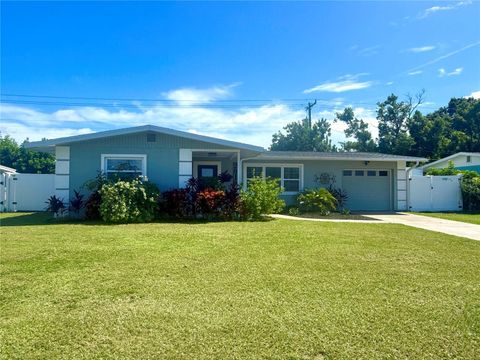 Photo of 2815 Southern Parkway W, Bradenton, FL 34205 (MLS # O6341216)