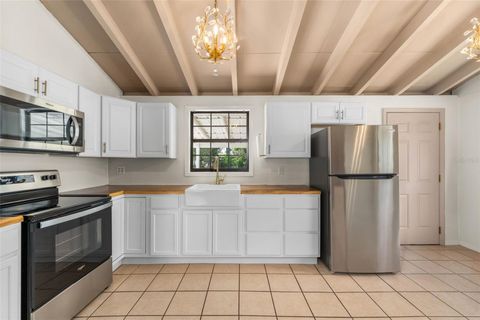 Tiny photo for 314 SE 2nd Street, Williston, FL 32696 (MLS # GC540401)