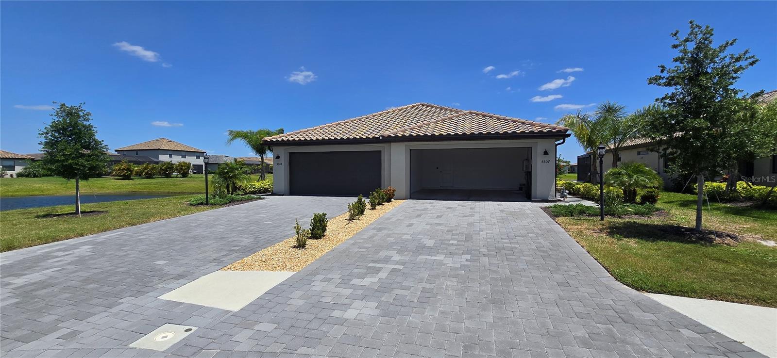 5307 CRYSTAL HARBOR COVE