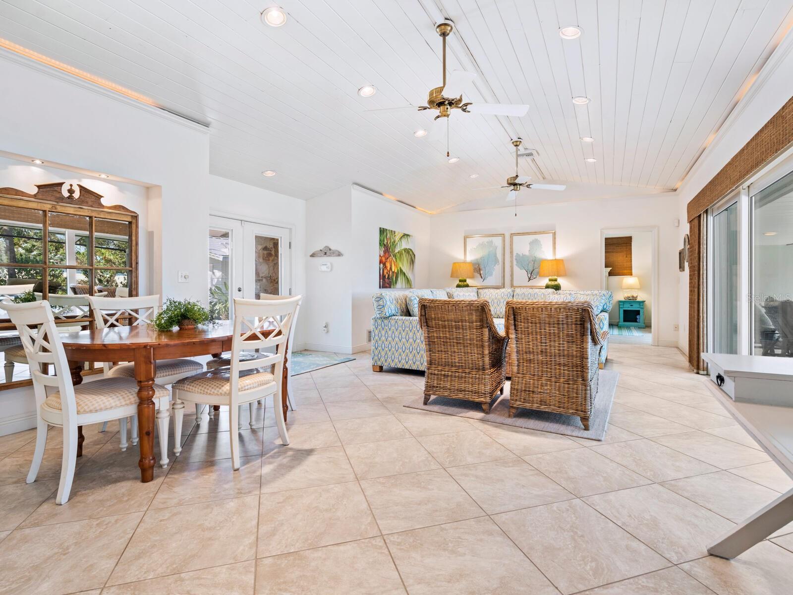 CASEY KEY - Residential