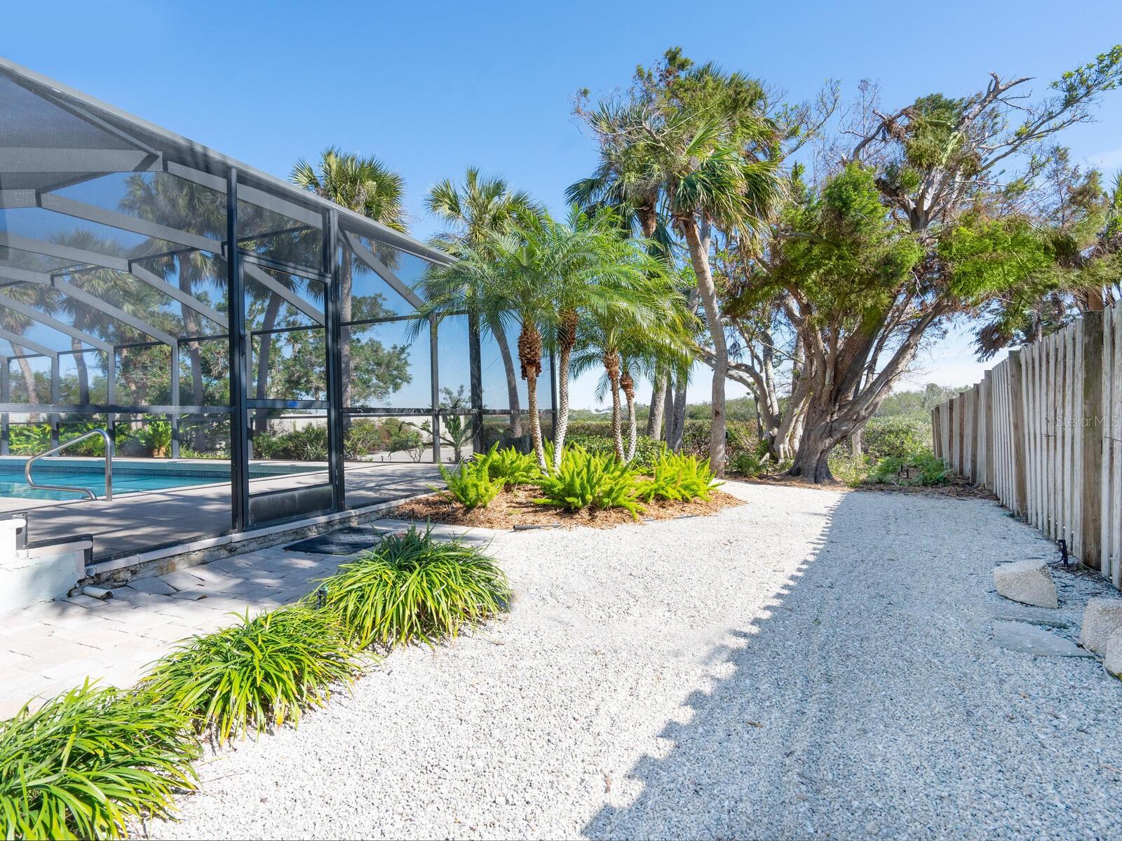 CASEY KEY - Residential