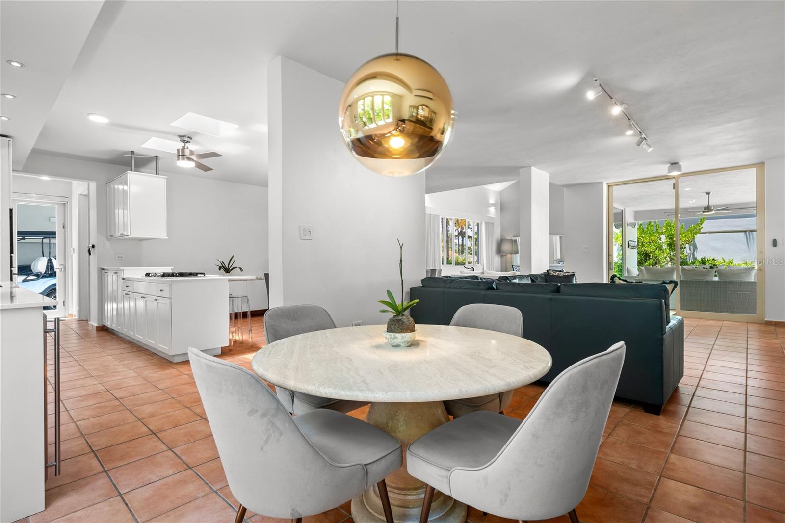 DORADO BEACH EAST - Residential