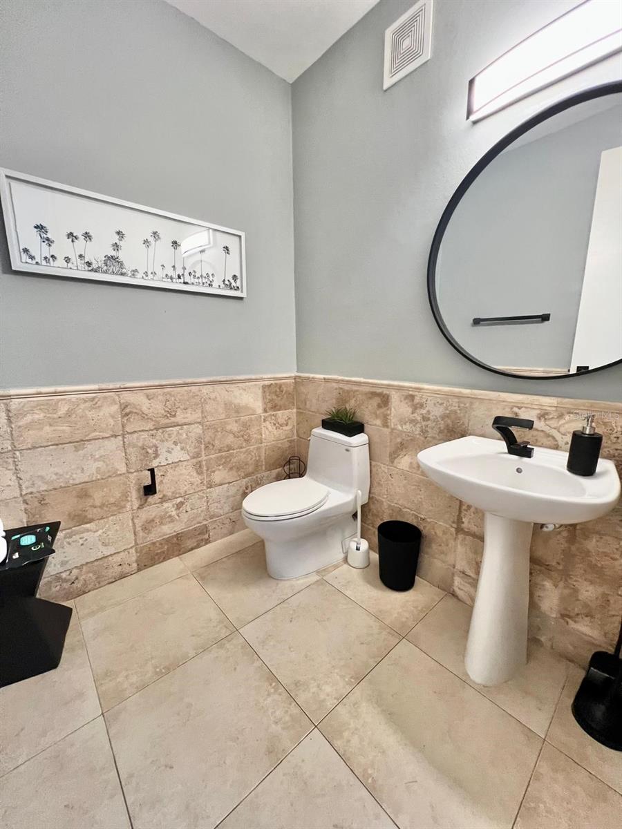 URB TREASURE POINT - Residential Lease