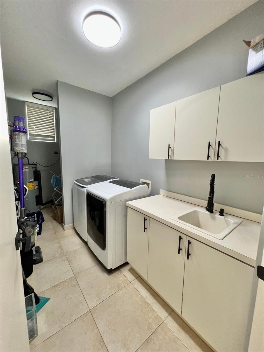 URB TREASURE POINT - Residential Lease