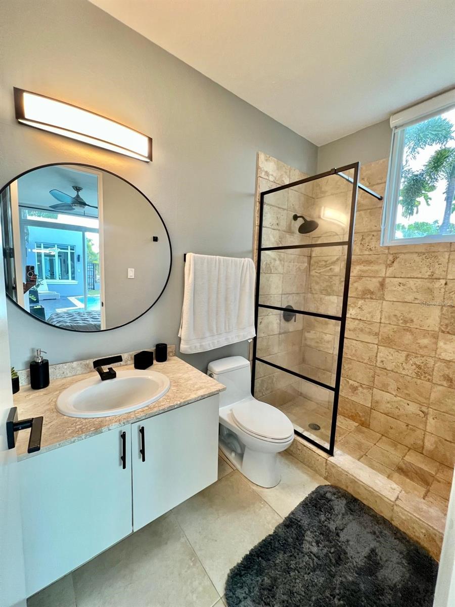 URB TREASURE POINT - Residential Lease