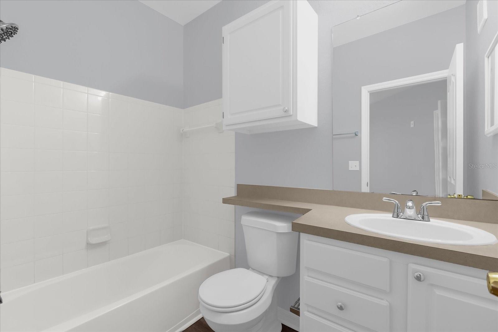 BELLA TERRA BLDG 2 - Residential Lease