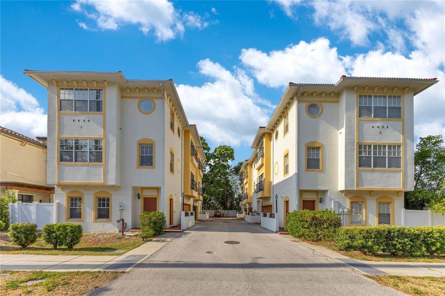 LUXURY SOUTH TAMPA TOWNHOME / NO FLOOD ZONE
Experience refined South Tampa living in this beautifully appointed townhouse located in one of the most desirable school districts — Plant High School and Coleman Middle School. Perfectly situated no flood zone, this home combines elegant design, comfort, and convenience.
This turnkey residence features three spacious bedrooms, each with its own private en-suite bathroom, plus an additional half bath on the main floor. The thoughtful split floor plan and soaring ceilings create a sense of openness and sophistication throughout.
The spacious kitchen is a true highlight — boasting granite countertops, solid wood cabinetry, and abundant natural light. The adjoining dining area is ideal for both intimate dinners and effortless entertaining.
Additional features include an oversized two-car attached garage with ample storage, low HOA fees, and a prime location close to major highways, International Plaza, Tampa International Airport, and South Tampa’s finest dining, shopping, and entertainment options.
With its unbeatable location, modern finishes, and exceptional school zoning, this property offers an elevated lifestyle in the heart of South Tampa.
Don’t miss this opportunity — schedule your private showing today of this stunning townhome.