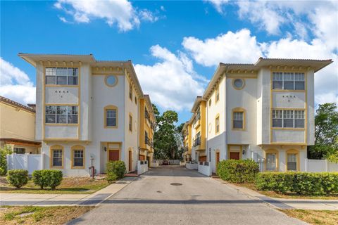 Photo of 4409 W Gray Street #5, Tampa, FL 33609 (MLS # TB8439453) Photo of 4409 W Gray Street #5, Tampa, FL 33609 (MLS # TB8439453)