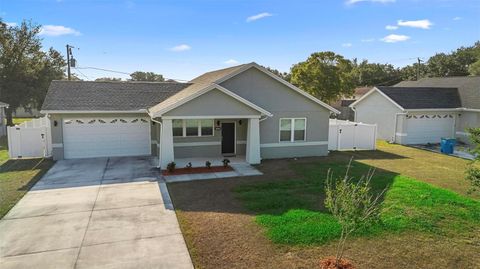 1626 LANSFIELD AVENUE DELTONA FL 32738