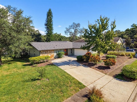 Photo of 3 Summit Lane, Safety Harbor, FL 34695 (MLS # TB8555770)