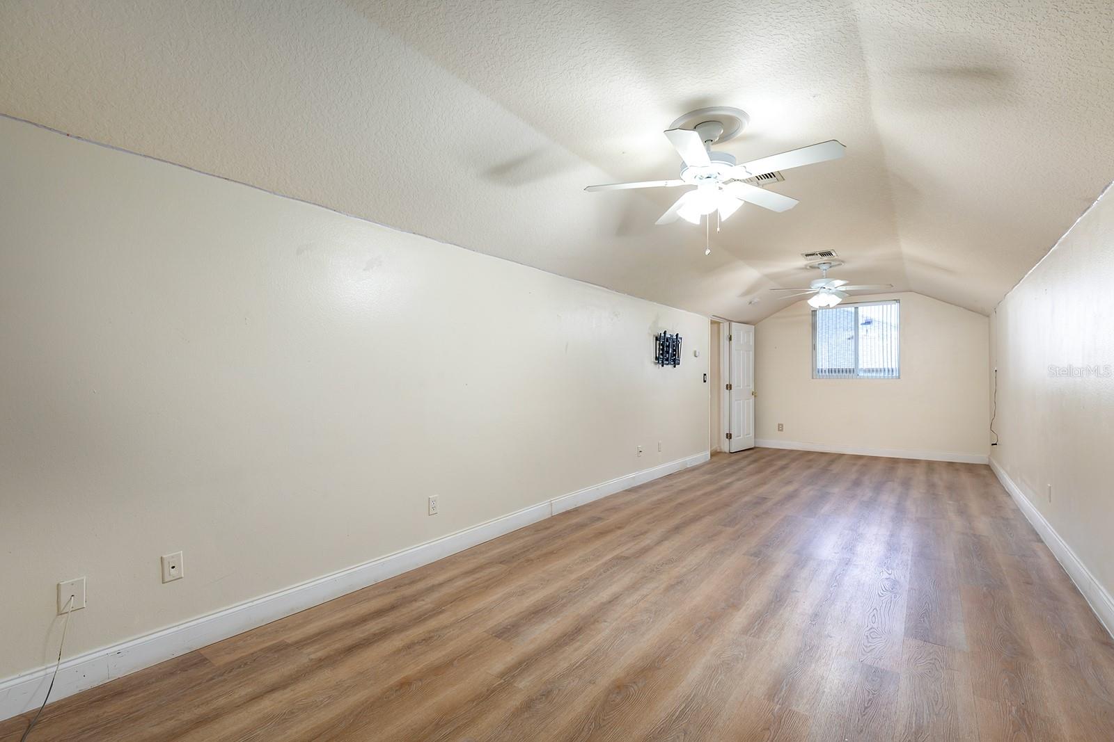 LAKE LOUISA HIGHLANDS PH 02 A & B LT 60 - Residential