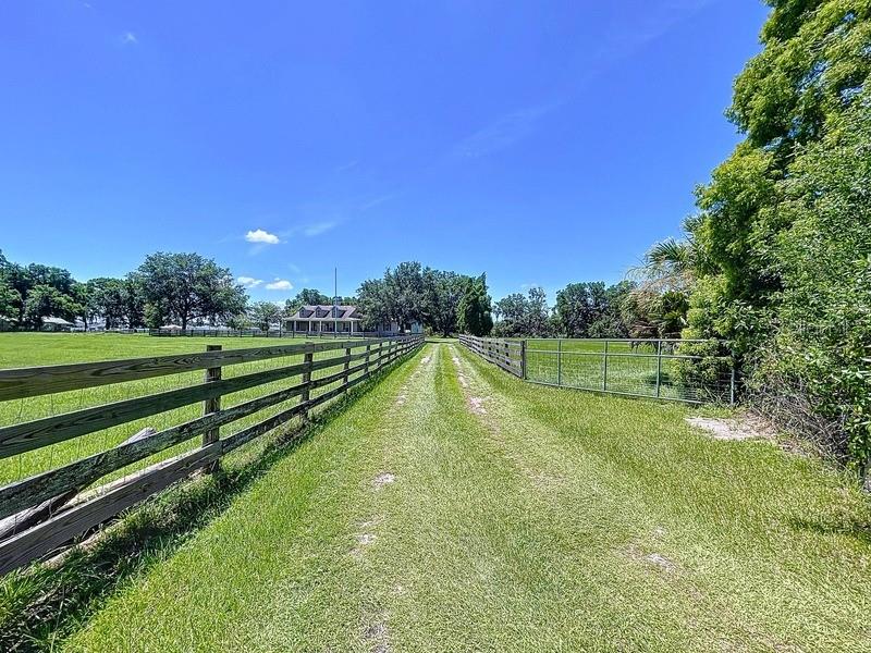4608 EXECUTIVE MEADOWS DRIVE
