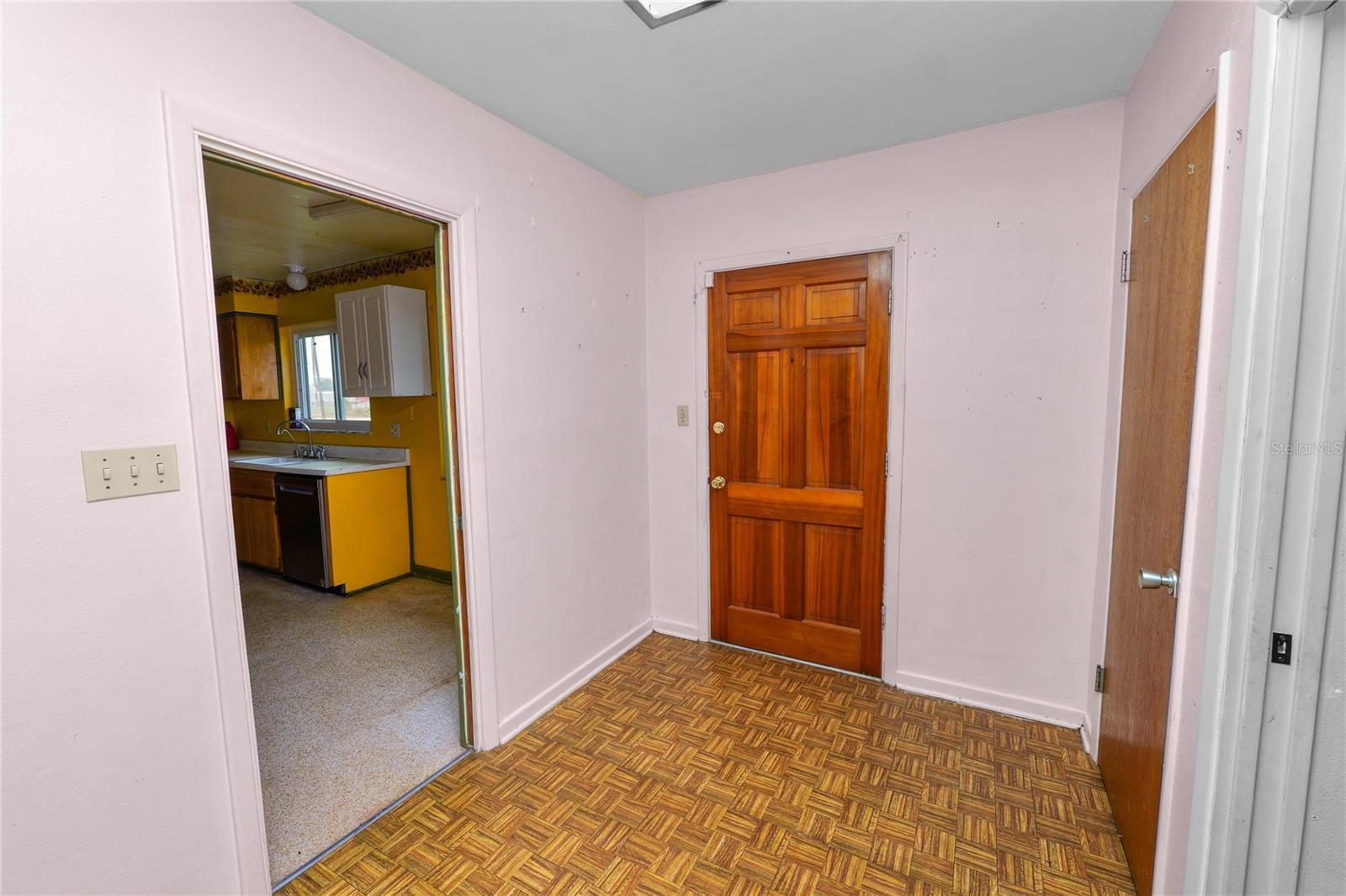 LOTELA TERRACE 2ND ADD - Residential