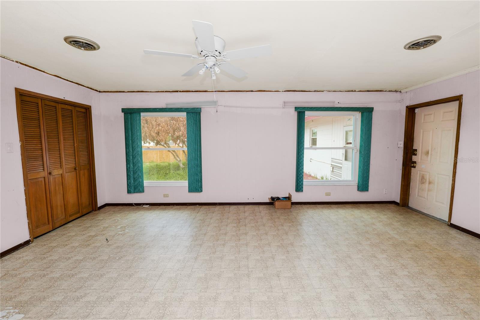 LOTELA TERRACE 2ND ADD - Residential