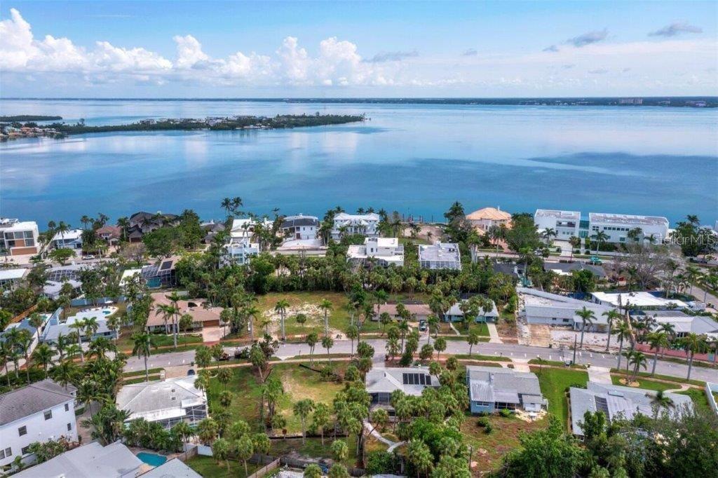 SAINT ARMANDS DIV JOHN RINGLING - Land