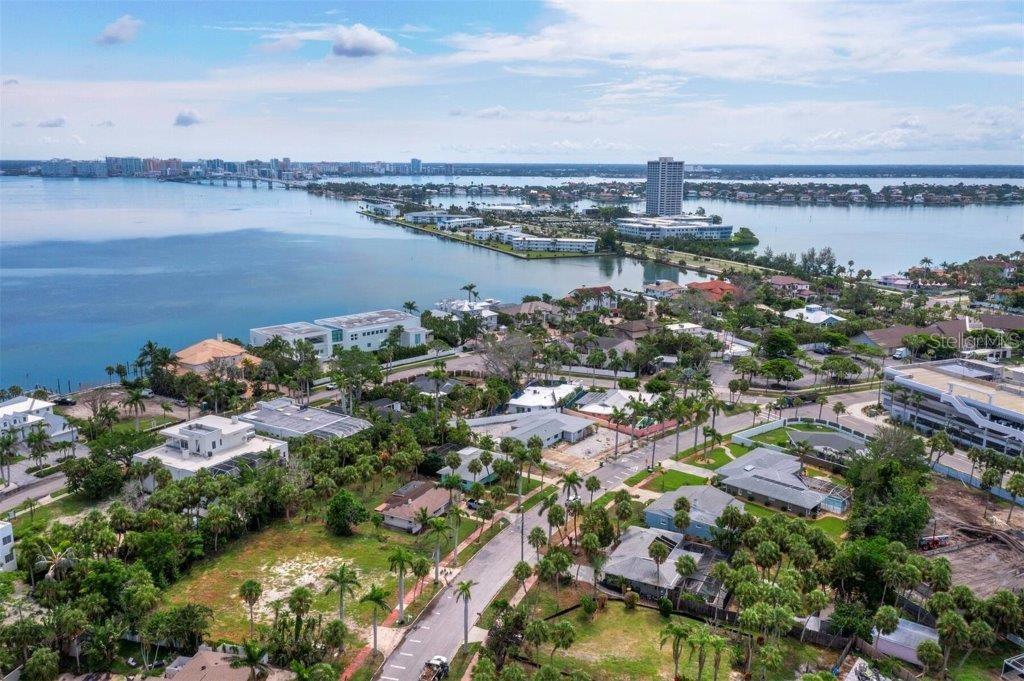 SAINT ARMANDS DIV JOHN RINGLING - Land