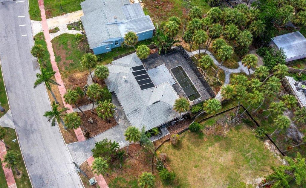 SAINT ARMANDS DIV JOHN RINGLING - Land