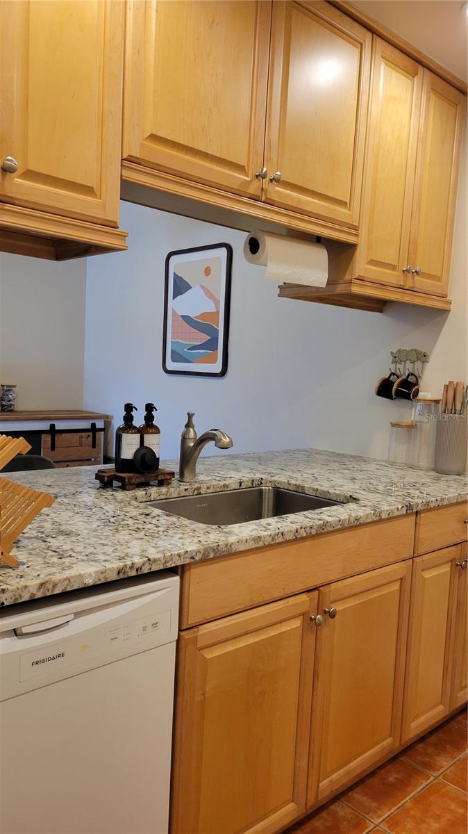 VILLAGE BROOKE SEC 3 - Residential Lease