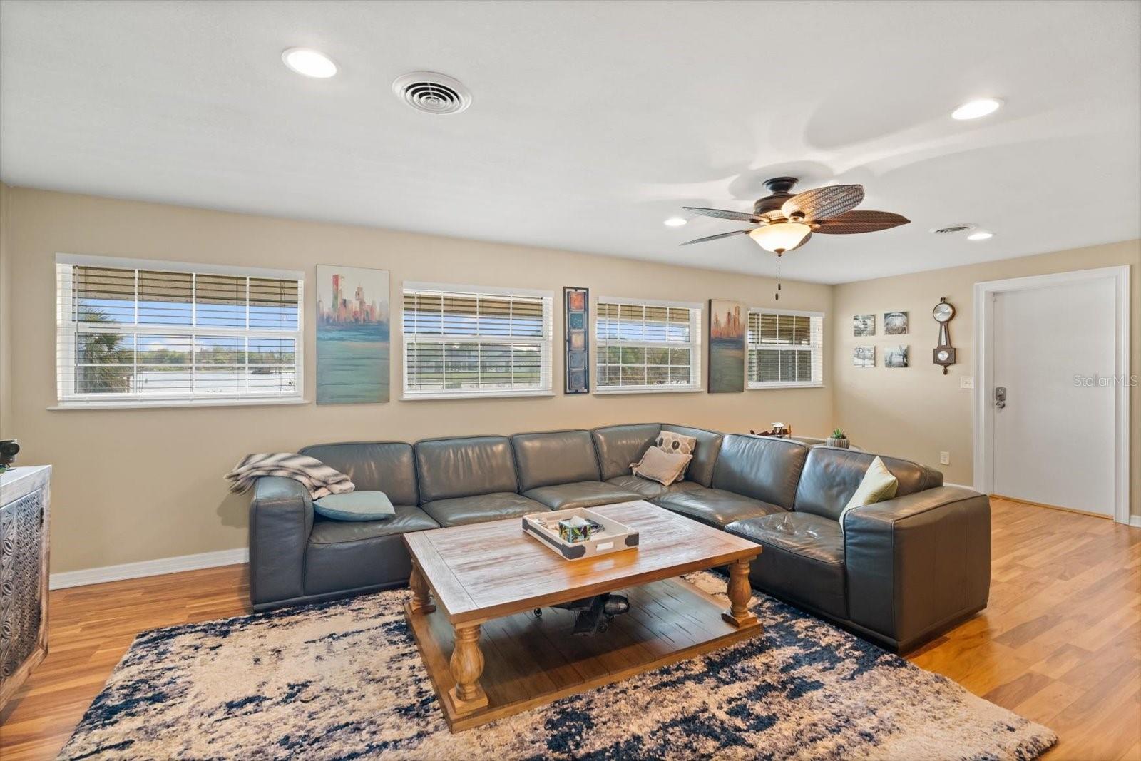 ALANDALE SUB - Residential