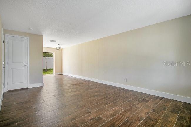 WEST SHORE PARK SEC 02 - Residential Income