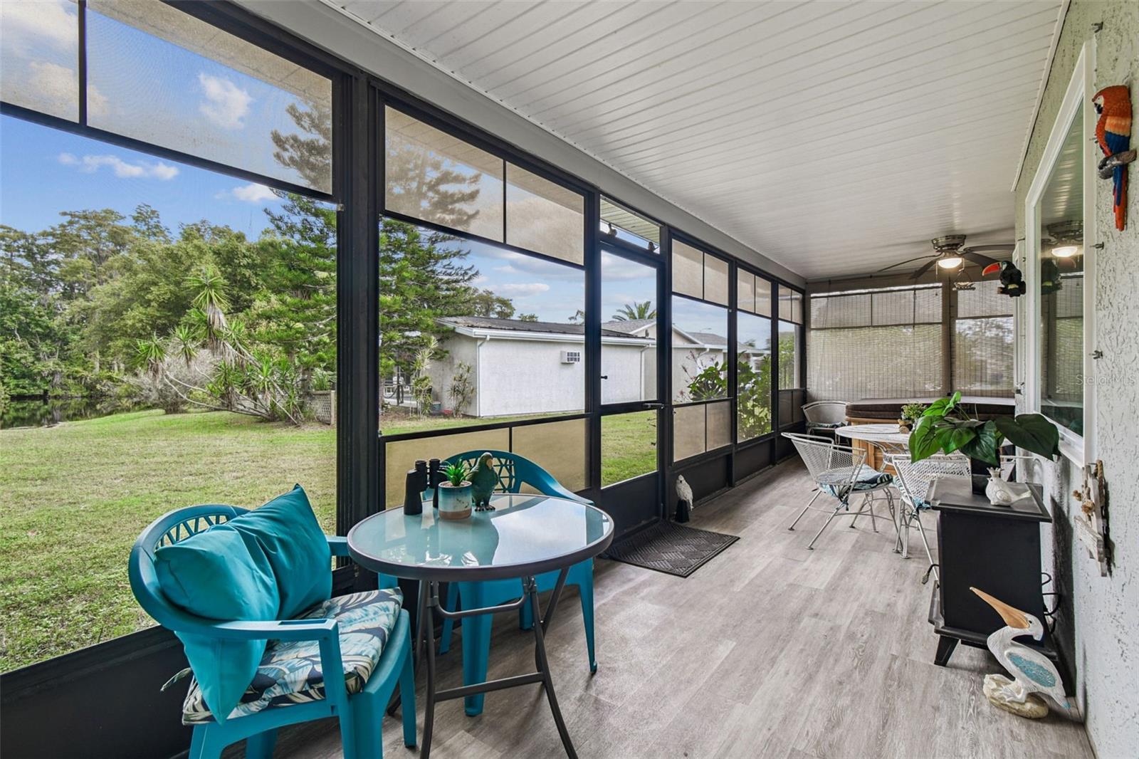 PARK LAKE ESTATES - Residential