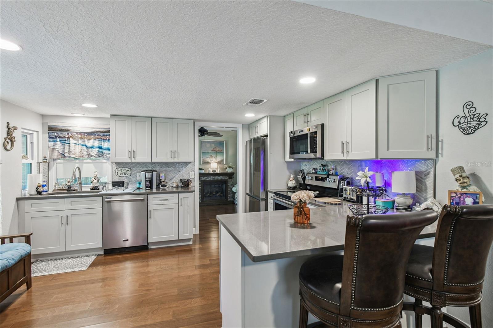 PARK LAKE ESTATES - Residential