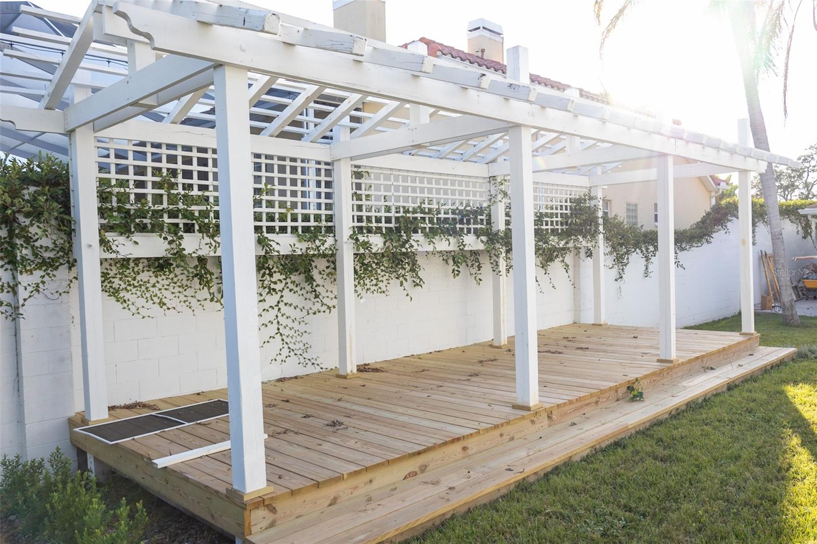 UNPLATTED - Residential