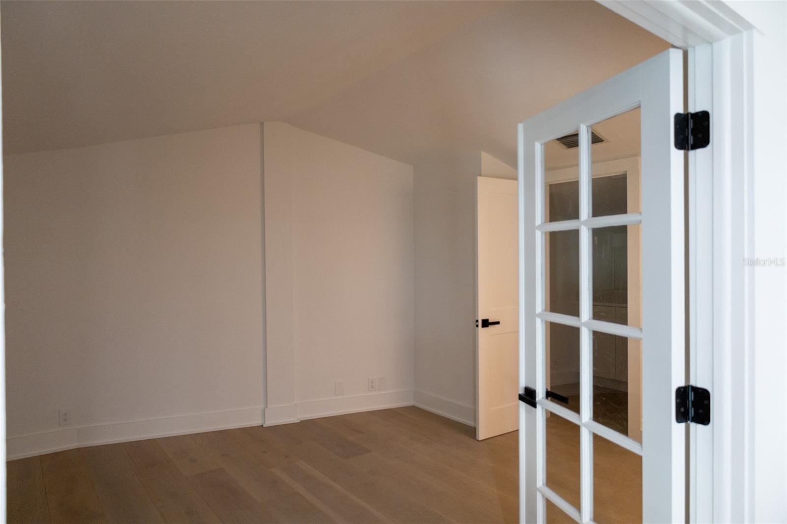 UNPLATTED - Residential