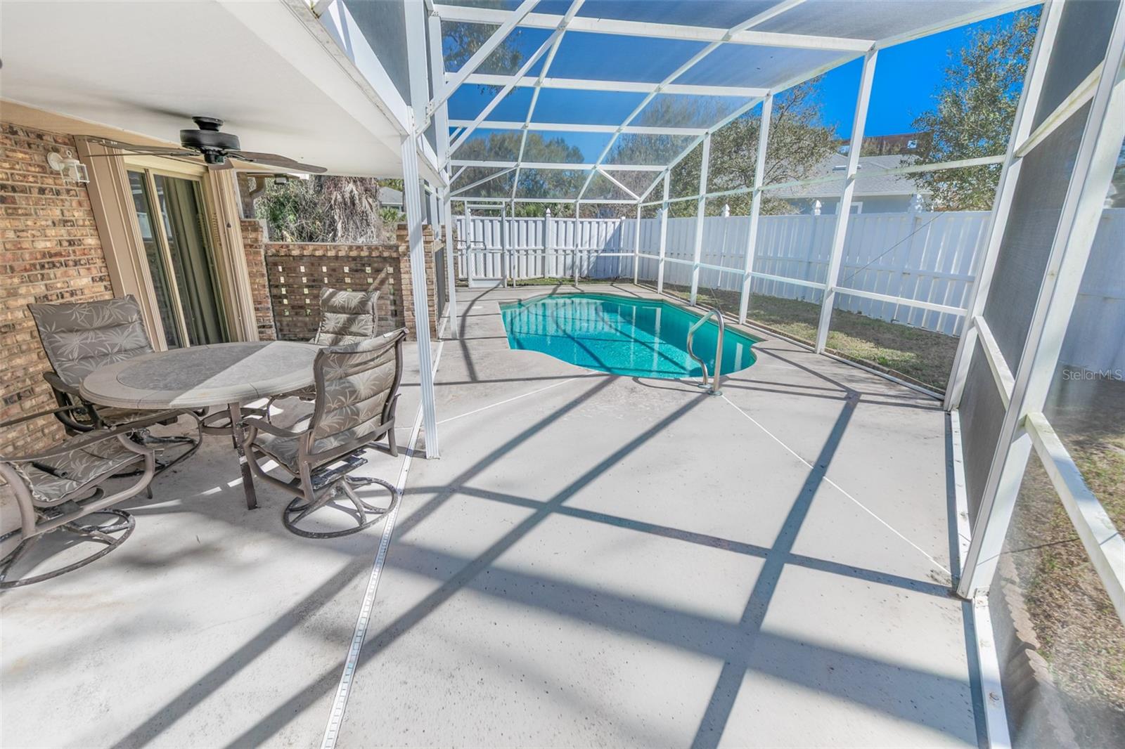 SEA DUNES - Residential