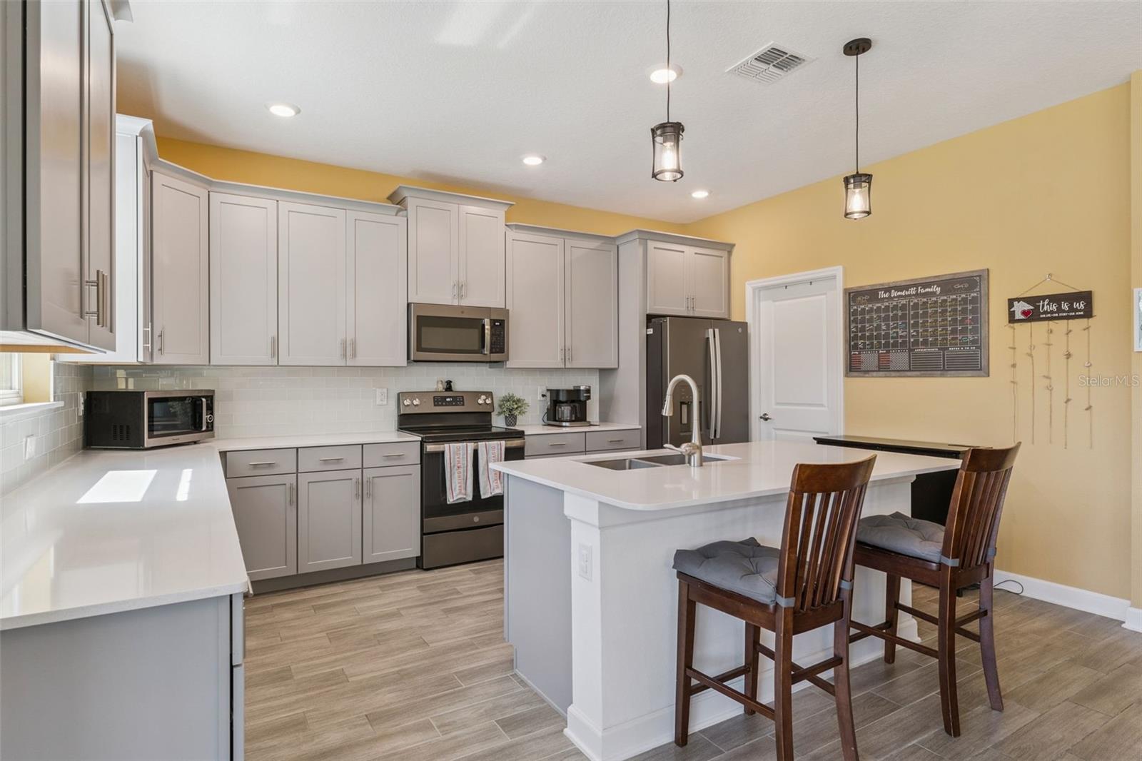 STOREY PK-PCL K PH 1 - Residential