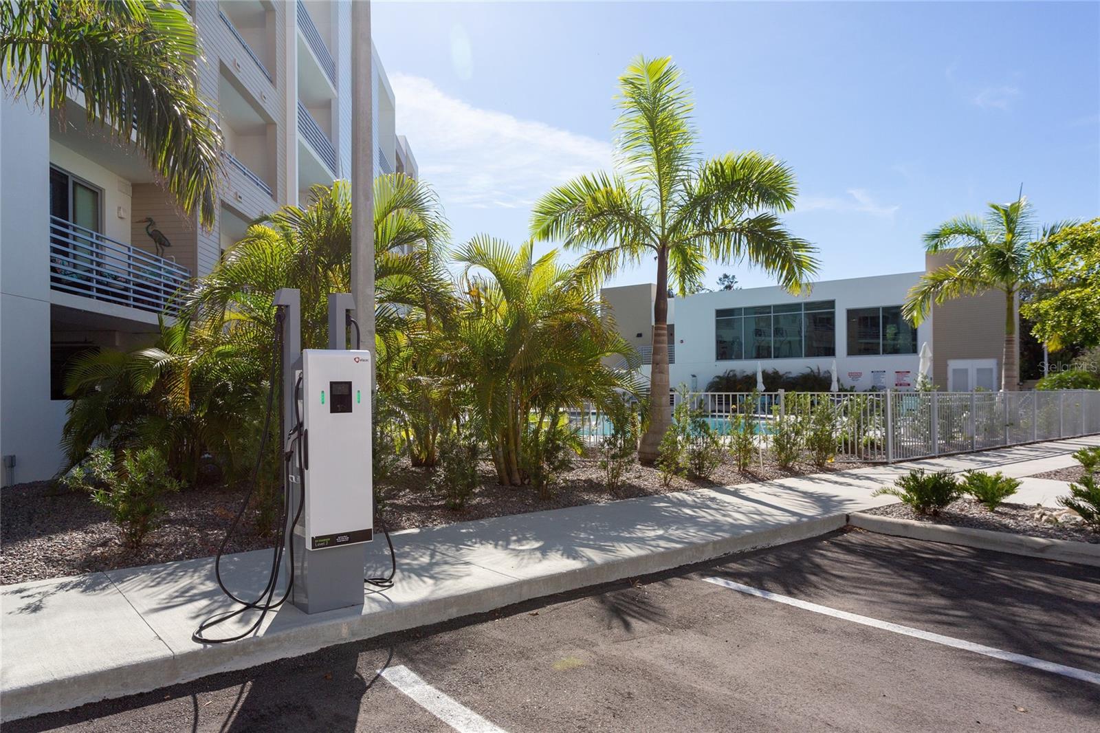 THE STRAND OF SARASOTA - Residential