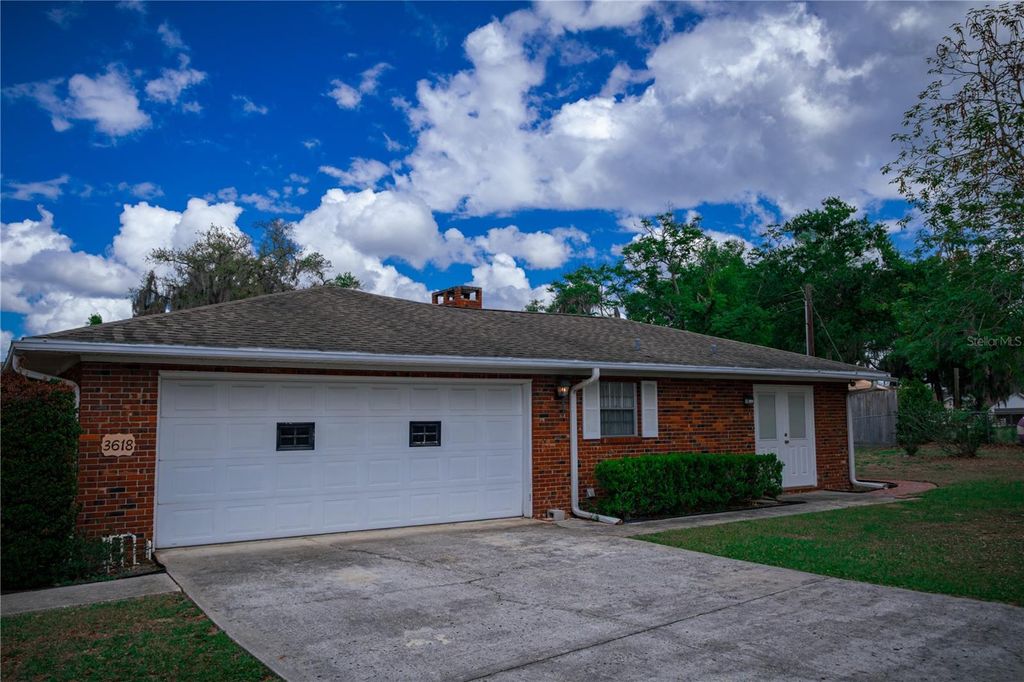 Photo of 3618 Royal Court N, Lakeland, FL 33812 (MLS # L4960759)
