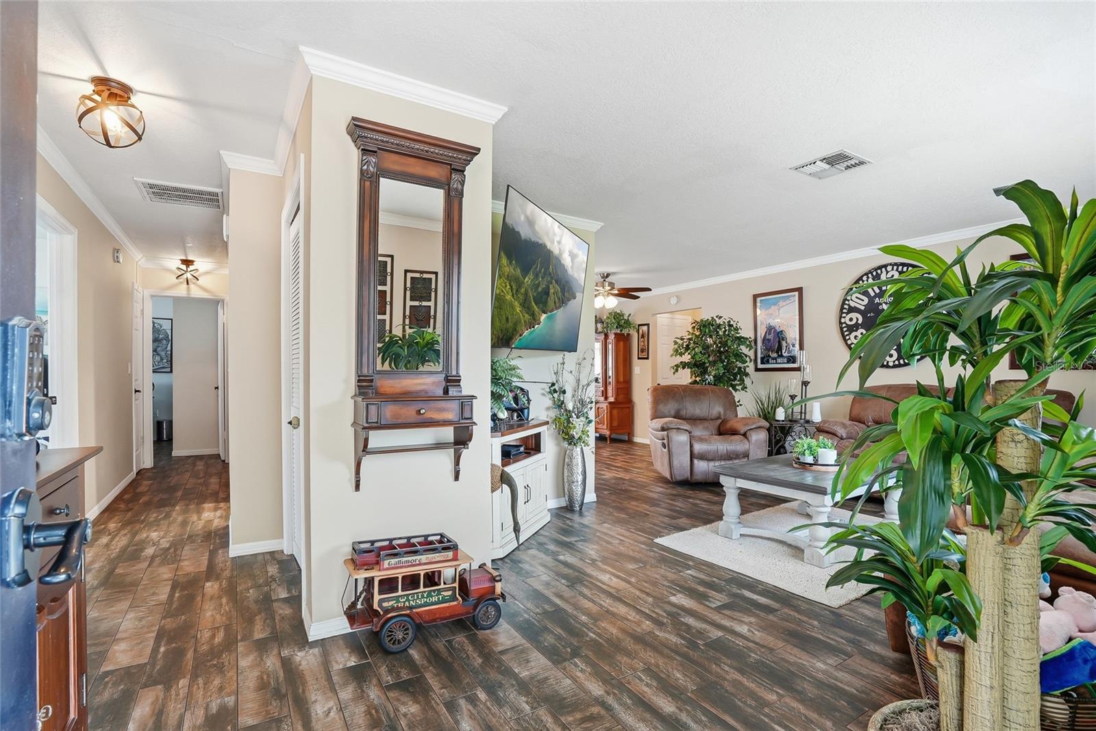 SPRING HILL - Residential