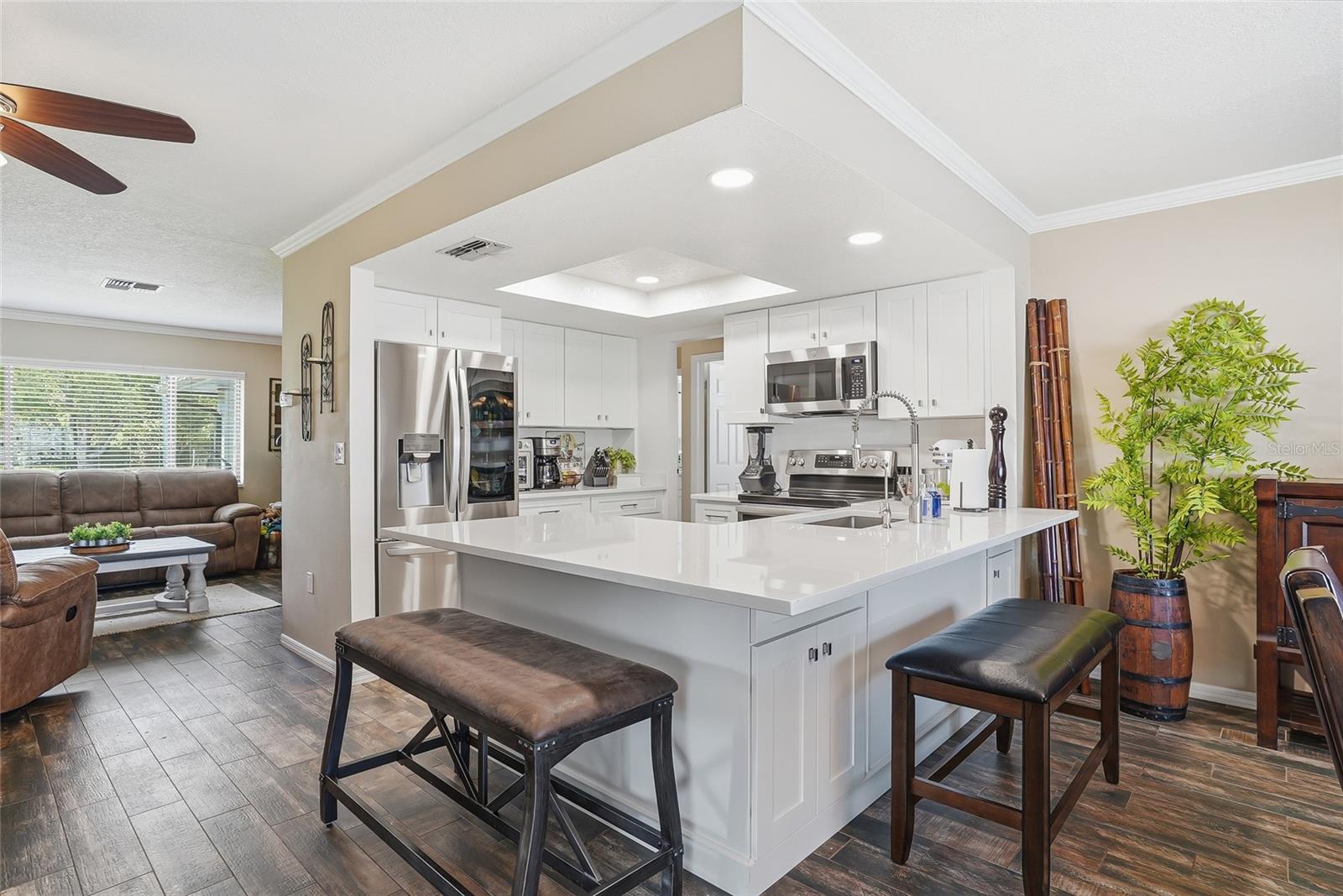 SPRING HILL - Residential